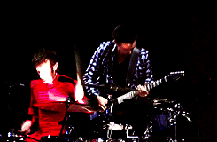 photo tumblr_mifqeyK5s71rp4cyvo6_250_zps4fd41d79.gif