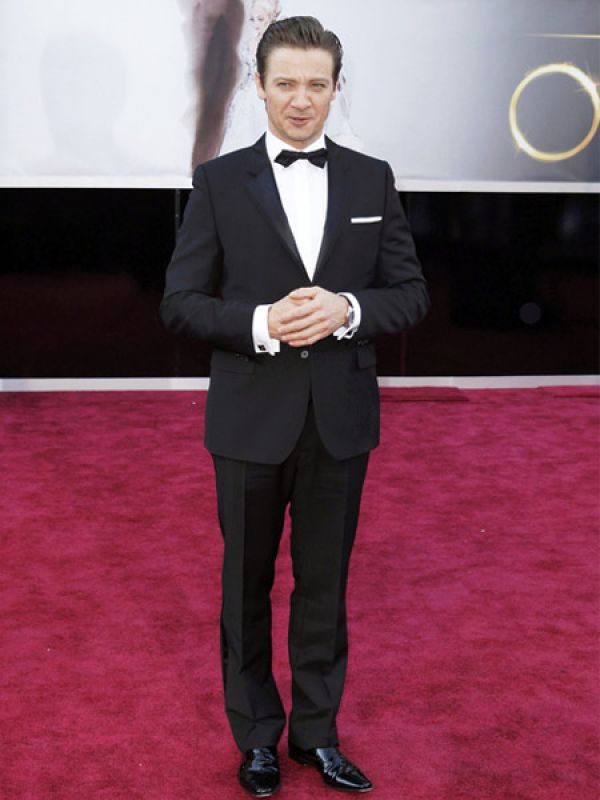  photo JeremyRenner-Givenchy_zps8497d6fa.jpg