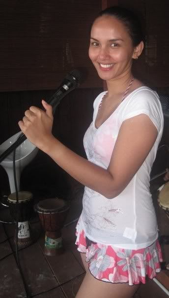 Artis+malaysia+tindik+lidah