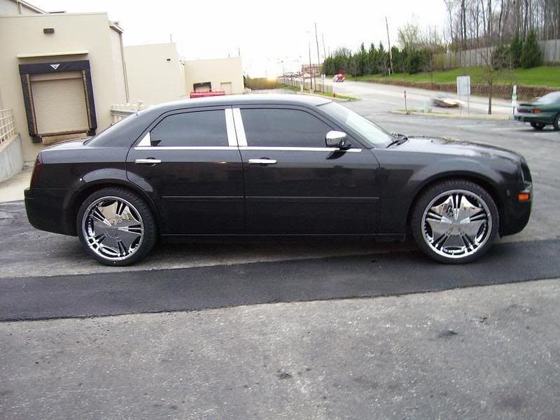Chrysler 300 black door pillars #5