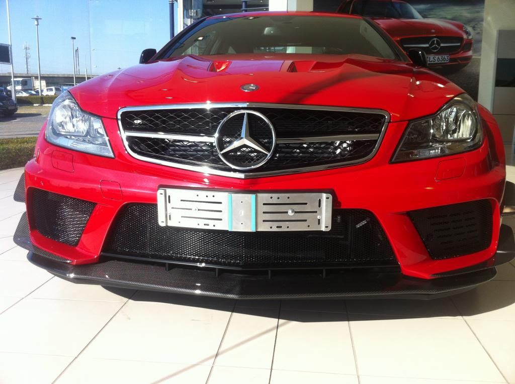 [http://i67.photobucket.com/albums/h295/menikmati1/IMG_1644_zps6f00d947.jpg]