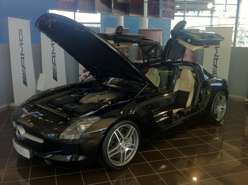 [http://i67.photobucket.com/albums/h295/menikmati1/IMG_1649_zpsfb9c07aa.jpg]