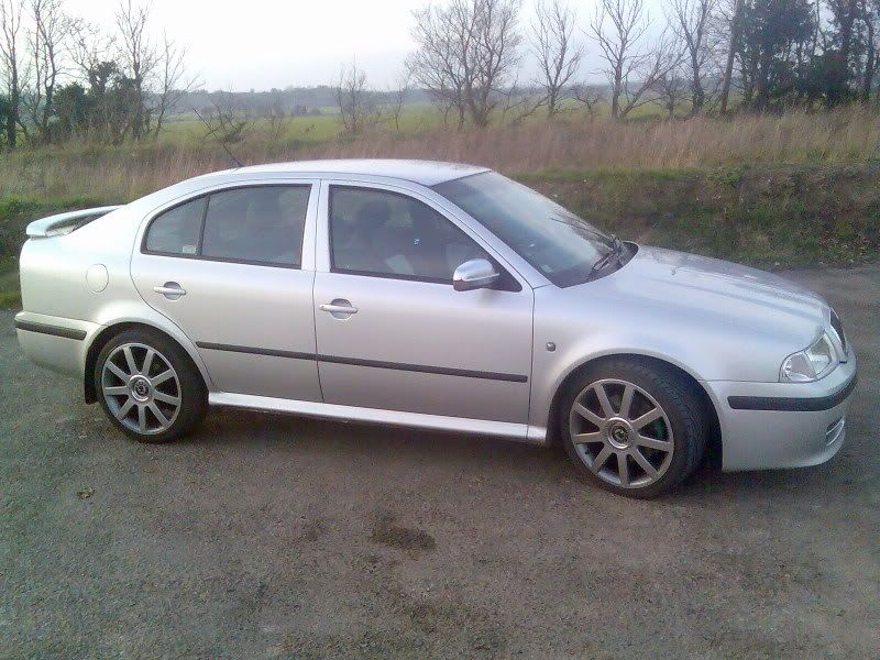 Car4.jpg