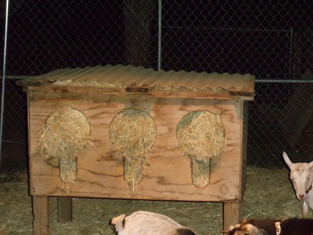 Pictures of your hay racks - Goats