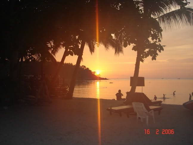 http://i67.photobucket.com/albums/h300/Wilso38/Friends141.jpg
