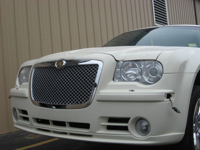 07 Srt 8 Front Bumper For My 05 300c Chrysler 300c Forum 300c And Srt8 Forums