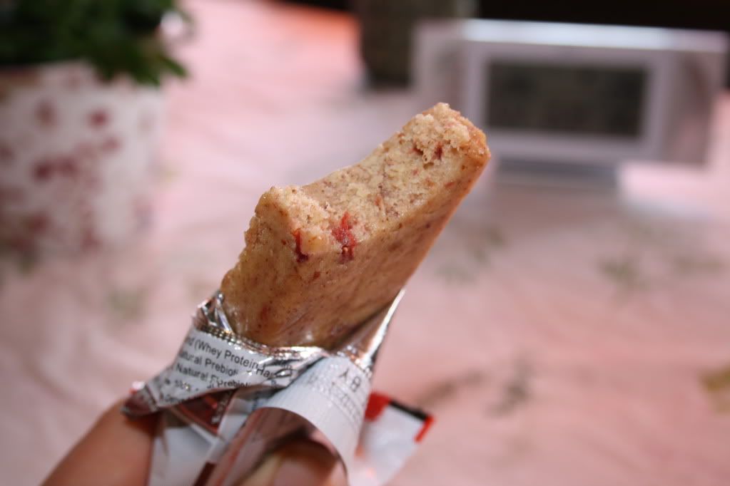 quest strawberry cheesecake