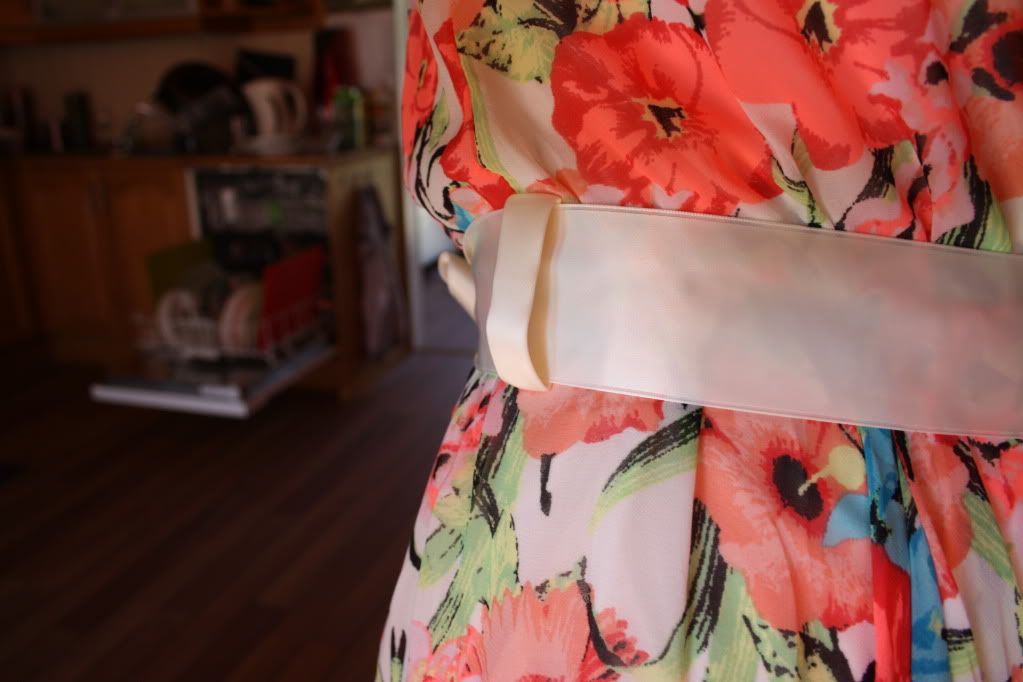 gina tricot sommerkjole