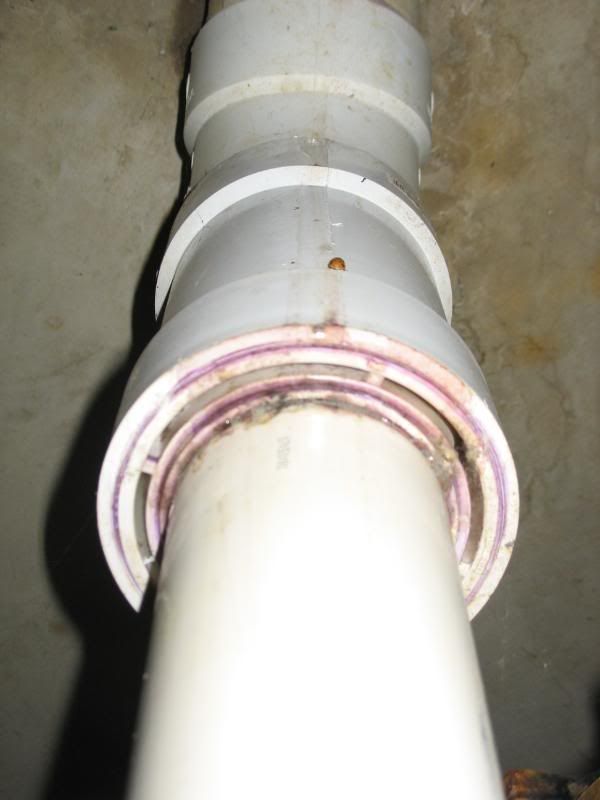 Leaking water (c) tdobso02 whirlpool bottom freezer leaking water