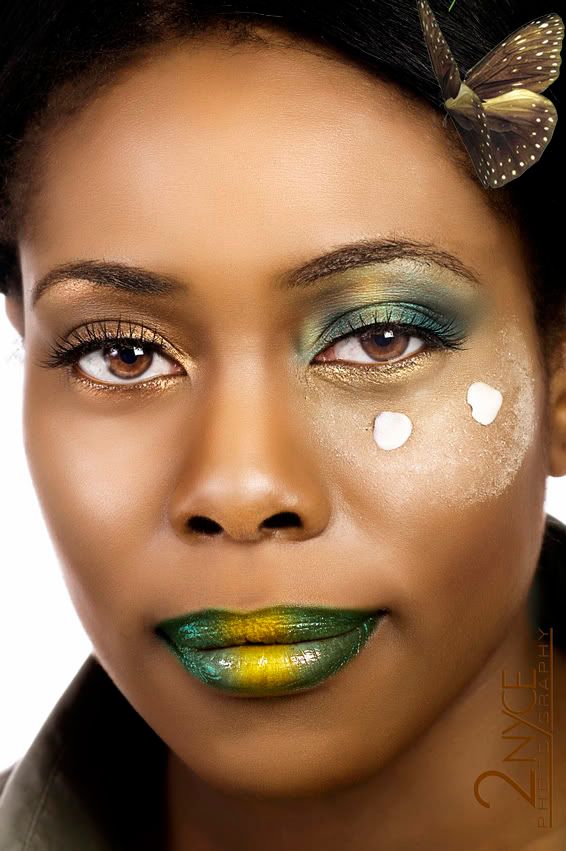 http://i67.photobucket.com/albums/h311/neddynyce/ModelMayhem/eyessmaller.jpg