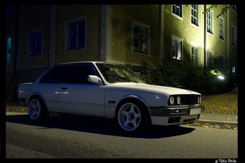 http://i67.photobucket.com/albums/h312/Fugge/E30PROJEKT/Projekt/provtur1lada/1.jpg