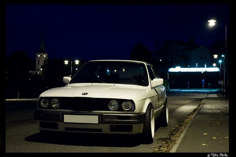 http://i67.photobucket.com/albums/h312/Fugge/E30PROJEKT/Projekt/provtur1lada/3.jpg