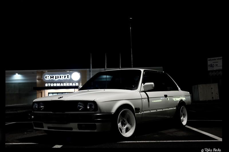 http://i67.photobucket.com/albums/h312/Fugge/E30PROJEKT/Projekt/provtur1lada/5.jpg
