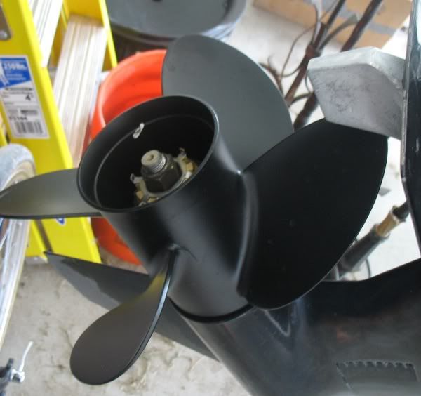 Solas19Inch-4Blade.jpg