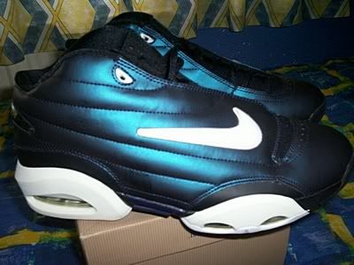 air_max_uptempo_rhs_outer-1.jpg