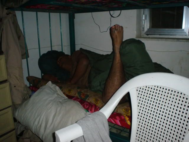 https://i67.photobucket.com/albums/h299/apache33d/DSC00149.jpg