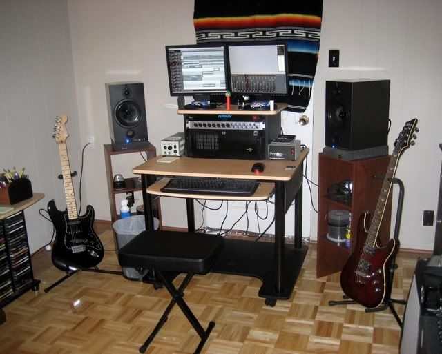 Studio00012.jpg
