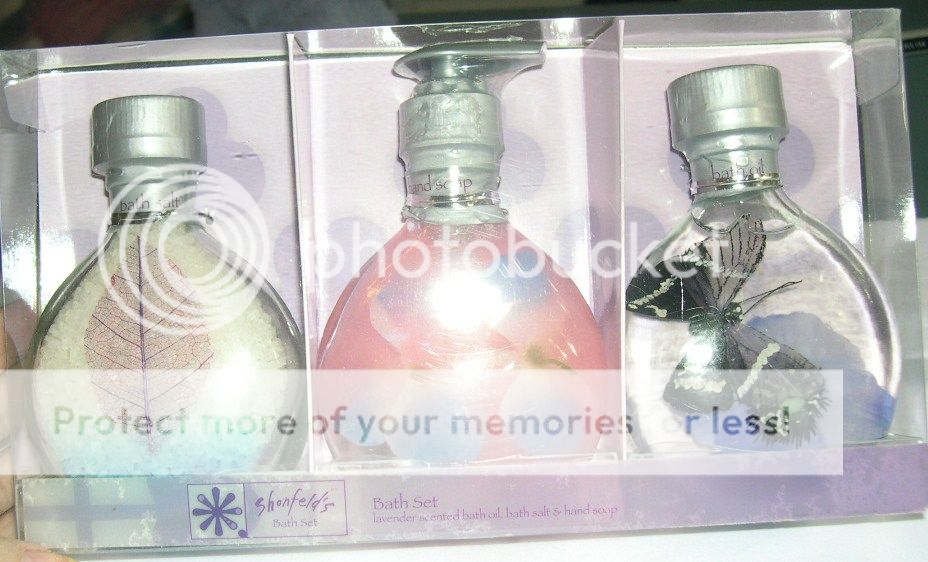 NEW Shonfelds lavender 3 piece bath set, NIB  